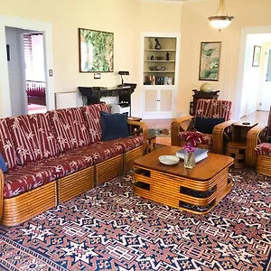  Holiday home Ola'a House By Heritage